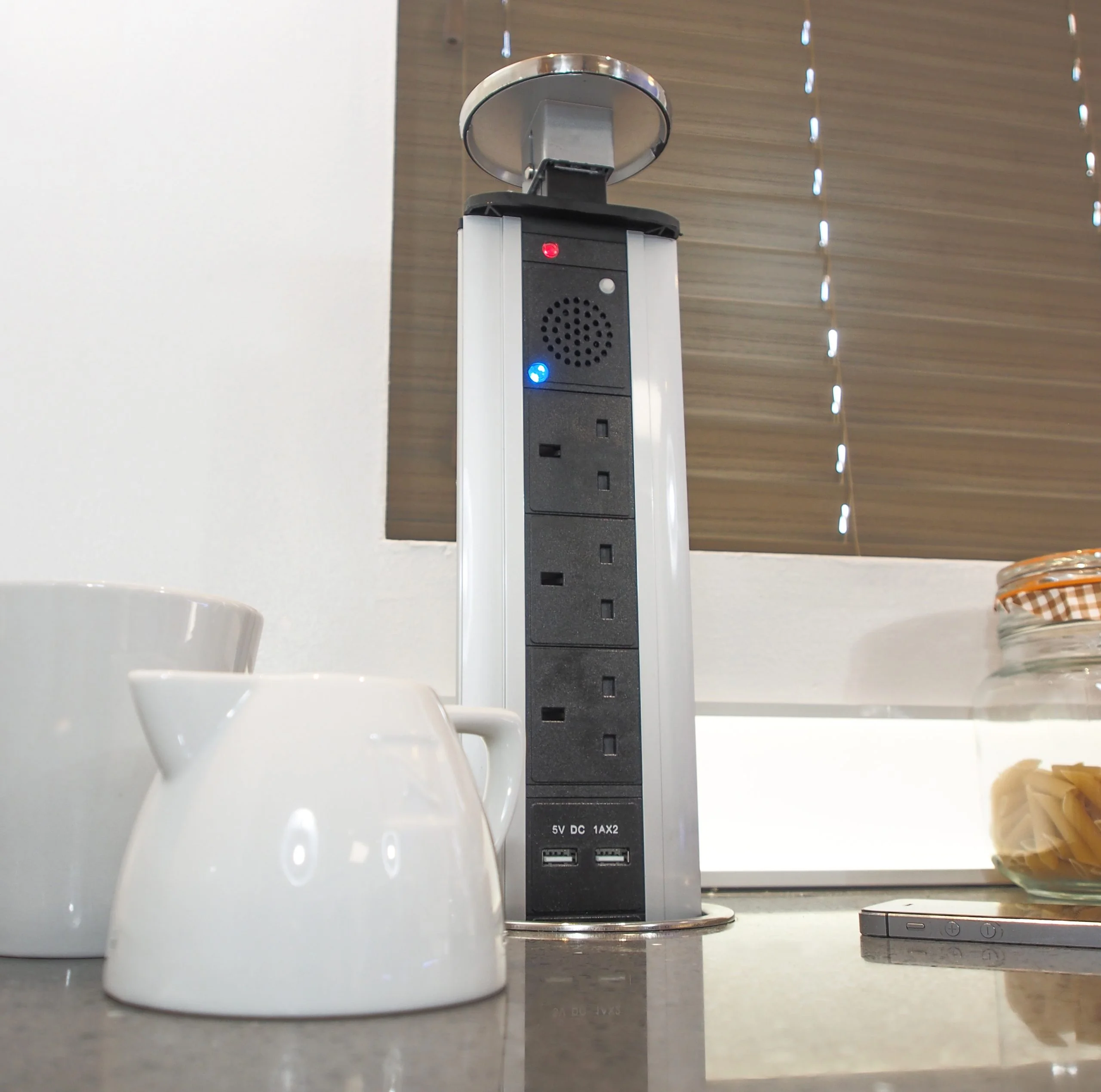 Pop-up socket tower 3 Gang & USB Sockets with Bluetooth Speaker