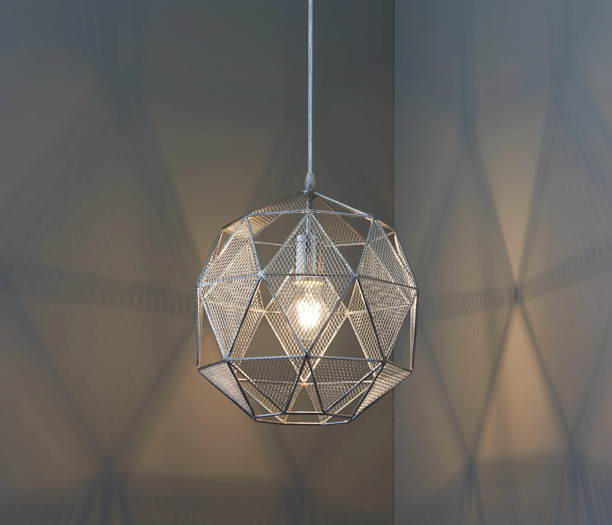 Lira - 240V Round Geometric Chrome Wire Pendant Light Fitting - Image 4